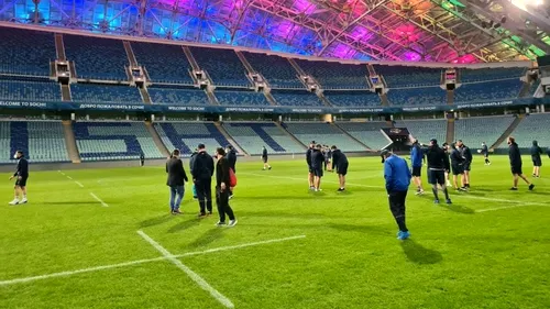 Rugby: România joacă la Soci pe un stadion care a costat 630 de milioane de euro. Aici a avut loc deschiderea JO de iarnă din 2014 | Corespondență din Rusia