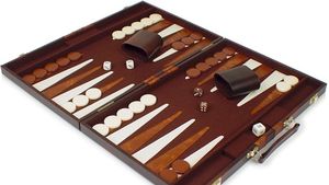 Continuă campionatul interzonal de table! Cum te poți înscrie