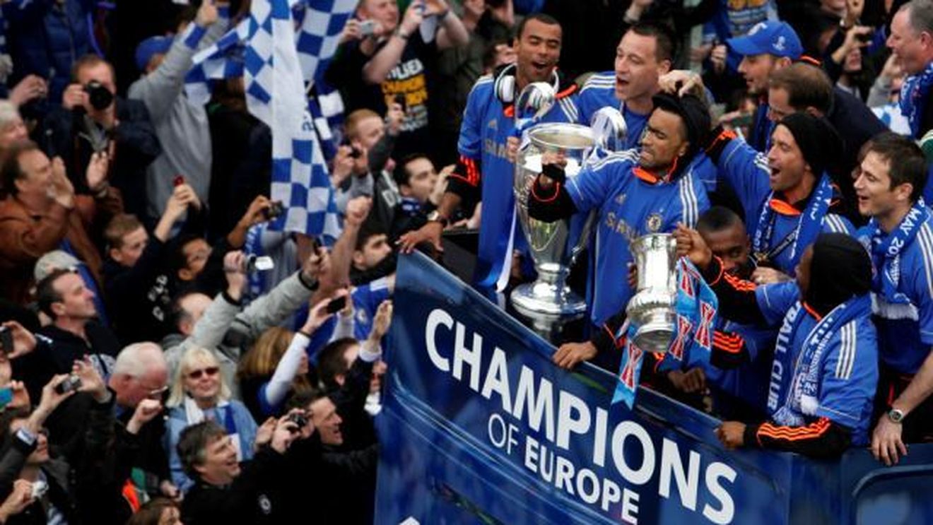 FOTO** Parada victoriei pentru jucătorii lui Chelsea, după victoria din finala Ligii