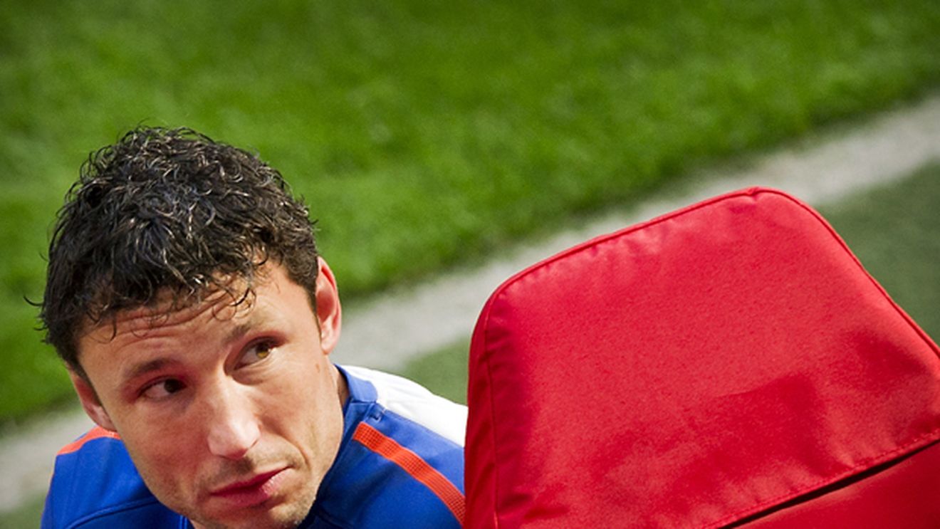 Van Bommel a fost titularizat în Olanda-Suedia, în ciuda protestelor lui Bayern