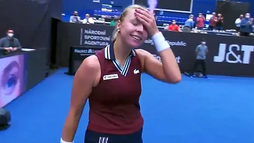 Sportiva care a eliminat-o pe Sorana Cîrstea la Ostrava a câștigat trofeul! Anett Kontaveit îi suflă în ceafă Emmei Răducanu | VIDEO