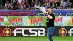 Ce s-a întâmplat după FCSB – Shkendija 1-2. Gheorghe Mustață, liderul galeriei FCSB, i-a amenințat pe fotbaliștii lui Gigi Becali: „Dacă nu vă treziți, o să vă trezim noi!”