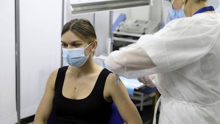 Simona Halep a primit a doua doză de vaccin anti-Covid mai devreme decât ar fi trebuit! Care este motivul