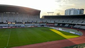 Cum arată gazonul de pe Cluj Arena după festivalul Untold! Fanii lui U Cluj pregătesc o coregrafie specială pentru derby-ul cu CFR și promit un comportament văzut doar pe stadioane din Asia