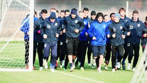 Ilie Stan îi "RUPE" pe steliști: 8 zile de CHIN la Poiana Brașov!** Amicale TARI în al doilea stagiu! Programul complet al Stelei din această iarnă