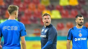 Mihai Pintilii, distrus de un fost oficial al FCSB! „Nu e antrenor, e prietenul de grătar al jucătorilor”