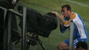 "În maxim doi ani** sper că se va ajunge la un sistem play-off, play-out, cu doar 16 echipe"