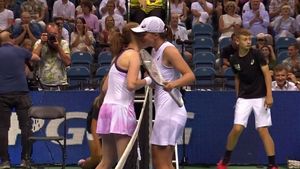 Iga Swiatek, învinsă de o adversară care nu mai jucase tenis de patru ani! Ce umilință a suferit liderul WTA | FOTO