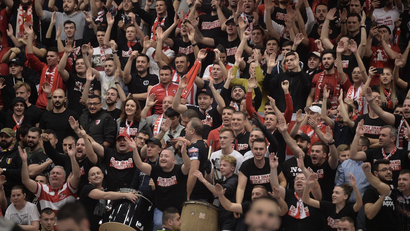 Fanii lui Sporting nu au rămas datori după atmosfera de vis creată de suporterii echipei Dinamo. Cum au fost așteptați Ghionea & Co după ce s-au calificat în „optimile" Ligii Campionilor. Realitatea crudă în disputa România vs Portugalia!