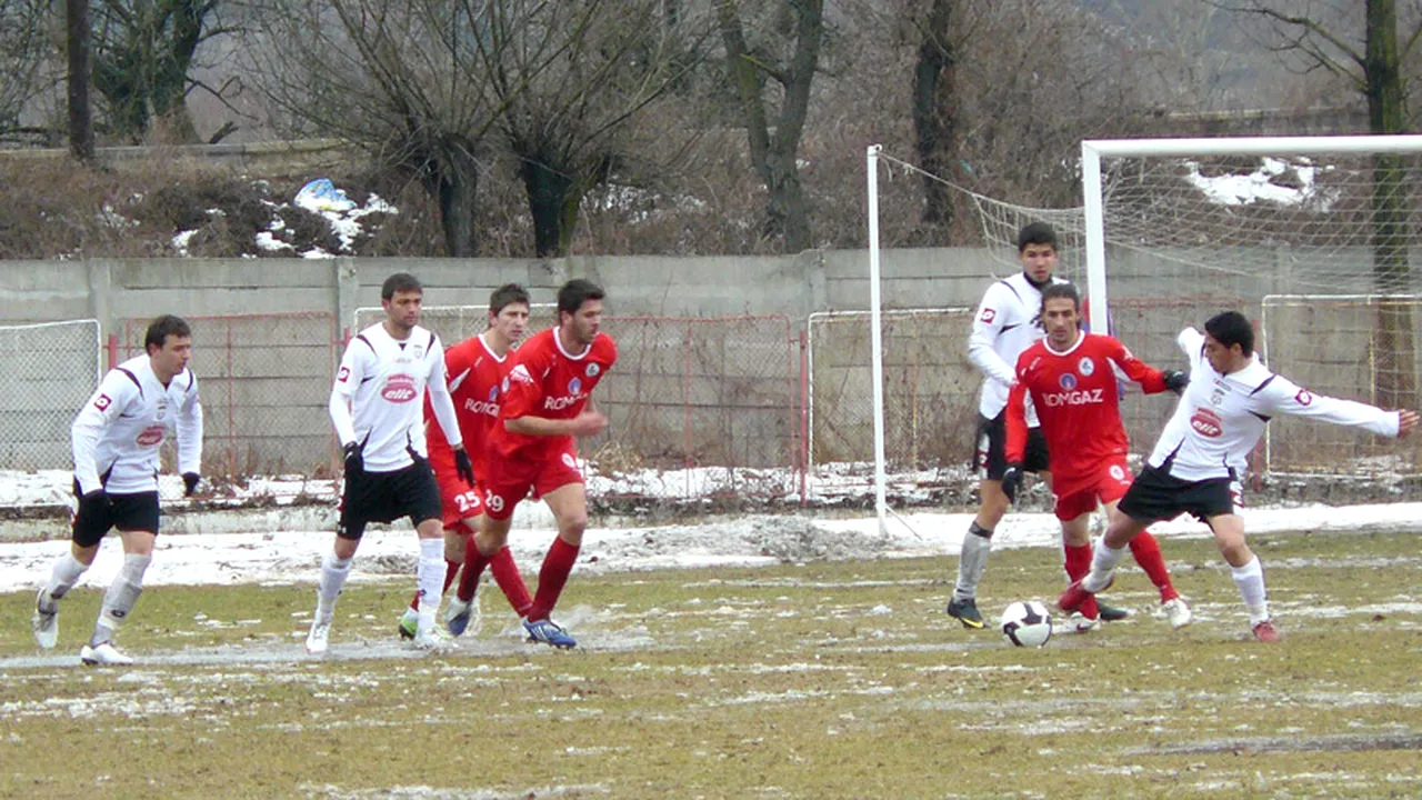 Repetiție generală în noroi!** Gaz Metan - Unirea Alba Iulia 2-1