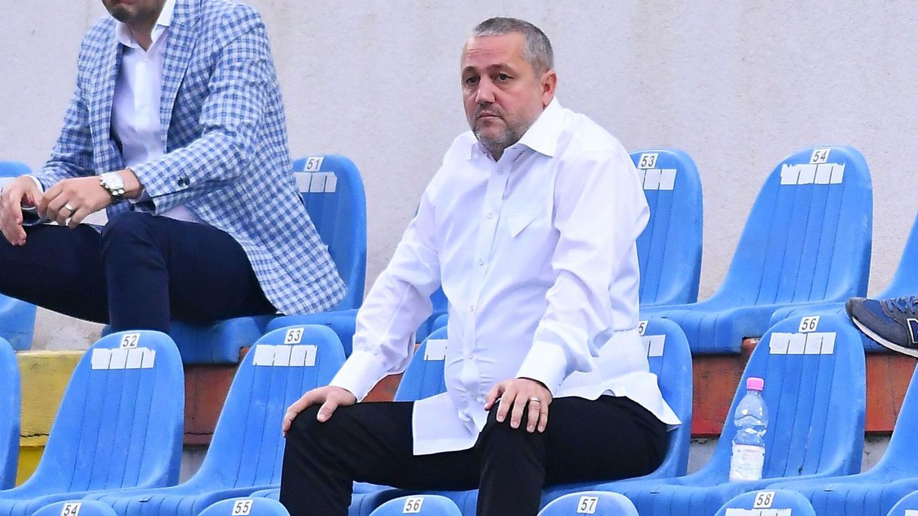 Lovitură pentru Mihai Rotaru! Fotbalistul dorit de Universitatea Craiova, blocat la o altă echipă din Superliga. „Nu se poate pune problema să renunțăm la el!”