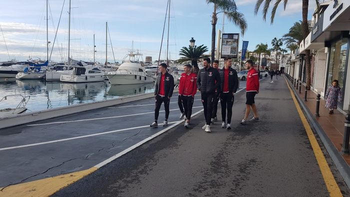 Dinamoviștii s-au relaxat în Puerto Banus. Secundul Moga s-a ținut de glume. ”Vreau să cumpăr un iaht!” | FOTO & VIDEO