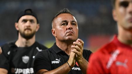 „N-am avut un fotbalist ca el până acum! Mă încântă”. Florentin Petre e impresionat de diamantul lui Dinamo