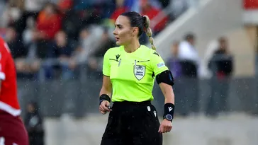 Emanuela s-a săturat să mai fie numită „arbitra sexy”. Cum arată tânăra care și-a sters contul de Instagram din cauza mesajelor primite. GALERIE FOTO