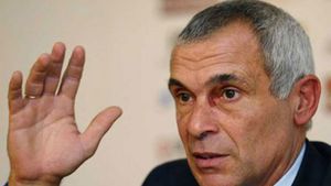 "Nu am mai ieșit două zile din casă, de la țuica lui Adi Ilie"