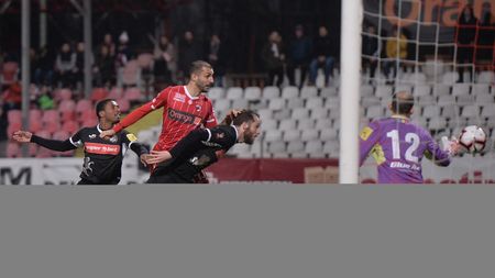 Conducerea acționează după ratarea play-off-ului! Antrenorul, așteptat cu un raport al activității. Mai mulți fotbaliști, aproape de plecarea de la echipă: "Conturăm deja lotul pentru sezonul viitor"