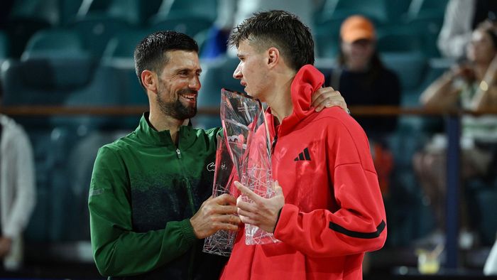 Cum a sărbătorit Jakub Mensik, după ce l-a învins pe Novak Djokovic la Miami și a câștigat o avere
