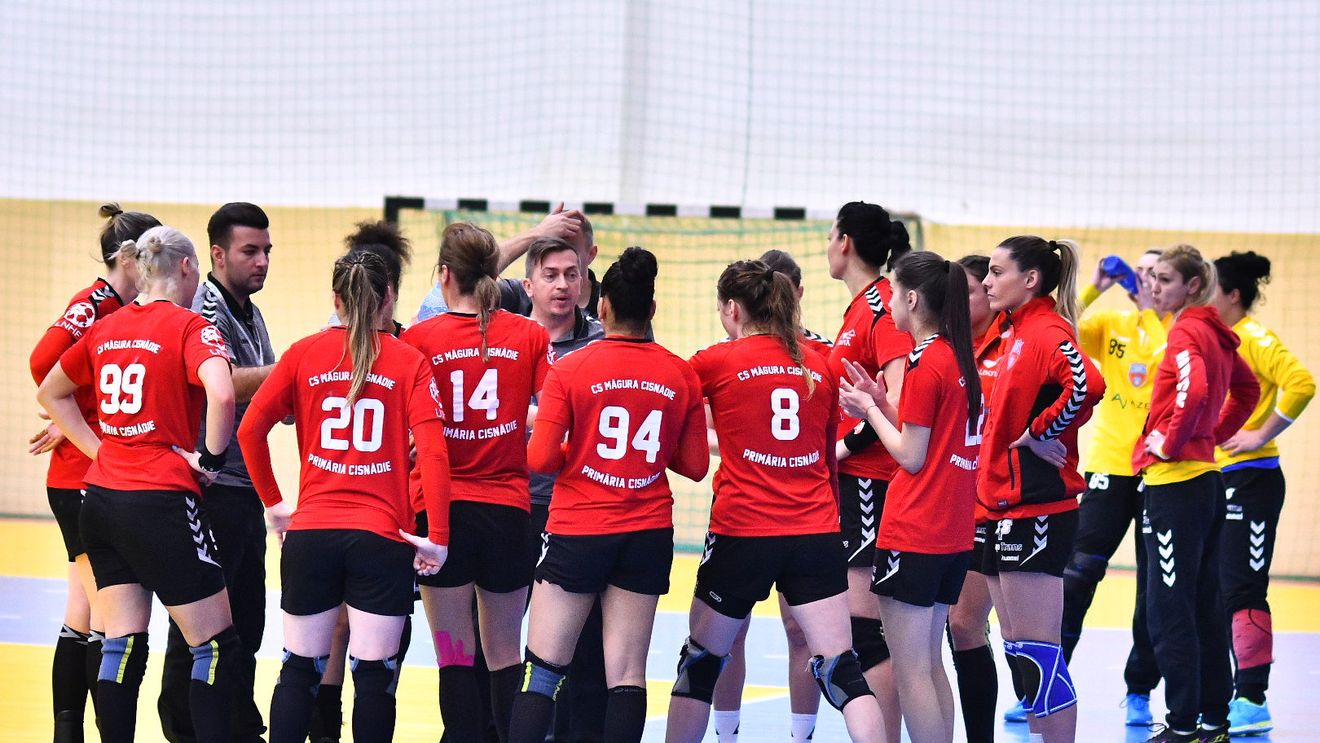 Amatori în Europa! Măgura Cisnădie a pierdut la 23 de goluri diferență partida de debut în grupele Cupei EHF și a stabilit un record negativ în această fază a competiției