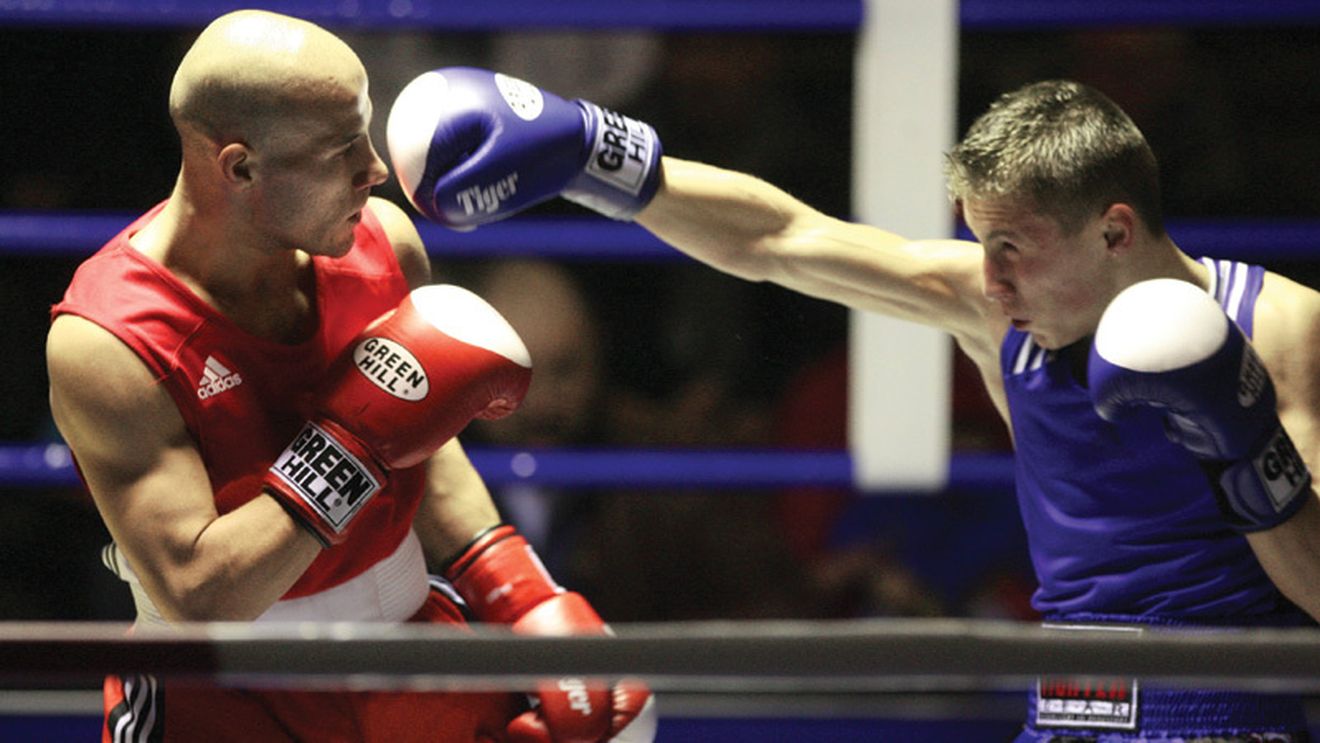 Cubanezii vin cu prima echipă la Centura de Aur