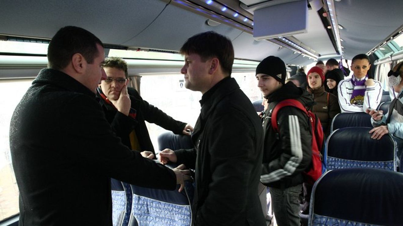 Poli a ajuns la Cluj!** Surpriza lui Uhrin pentru meciul cu CFR