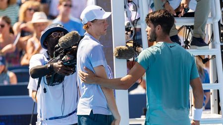 Sinner - Alcaraz 2-6, 6-3, 1-6, 4-6, în finala masculină de la US Open. Spaniolul câștigă trofeul și revine, de luni, pe locul 1 ATP