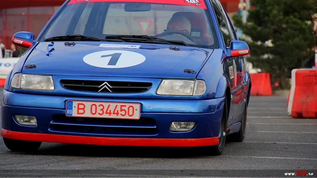 El e „bunicul” furios și iute de pe circuit! Povestea lui Mihai Alexandru, în vârstă de 69 de ani, pilotul veteteran care a doborât toate recordurile din motorsportul românesc