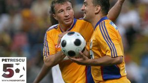 PETRESCU 50 | "Te duci, ataci, centrezi, șutezi. Dar nu uita că ești fundaș!". Vorbele pe care le-a respectat cu sfințenie fotbalistul care a debutat cu Italia și și-a încheiat cariera la națională tot cu Squadra Azzurra
