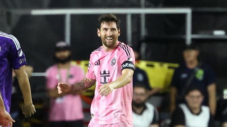 Leo Messi, de neoprit. A reușit două goluri și a calificat-o în finală pe Inter Miami