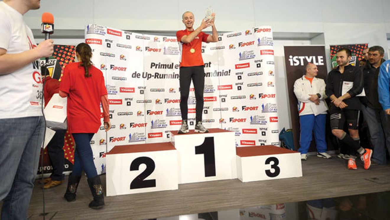 Roșu, dar nu de efort!** Câștigătorul primei ediții Up Run, categoria +35 ani, a dezvăluit motivele care l-au propulsat în Cartea Recordurilor