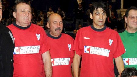 Sorin Răducanu îi mitraliază pe Bumbescu și Pițurcă: „Pe primul îl mușca varza de picior, iar celălalt era un trișor de cazino” + „Steaua era ajutată de arbitraj” | EXCLUSIV