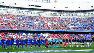 Se lasă liniștea pe Camp Nou și pe Parc des Princes în semn de omagiu pentru Mircea Lucescu