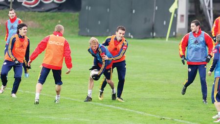 Lucescu jr. a vrut să-i dea numărul 10 lui Tamaș, Lupescu n-a fost de acord!**Ce a ieșit? Rămâne la Florescu