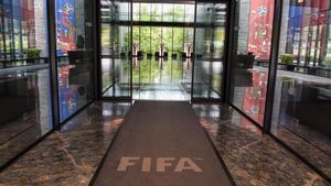 FIFA nu i-a iertat pe români! Clubul din Superliga a primit interzis la transferuri