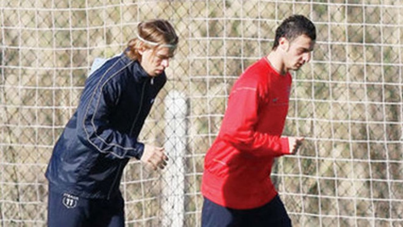 Plecări în masă de la Steaua?** Bicfalvi, Ionescu și Tudose, aproape de Alba Iulia!