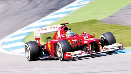 Alonso pune distanță!** Spaniolul a câștigat la Hockenheim și a devenit primul pilot cu trei victorii în acest sezon al Formulei 1