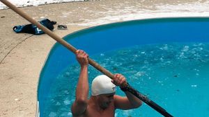 Paul Georgescu vrea să doboare încă un record: cea mai lungă distanță înotată în ape înghețate!