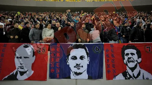 Martinovic, pus de fani alături de legendele Stelei! FOTO** Bannerul afișat de galerie care l-a emoționat pe sârb