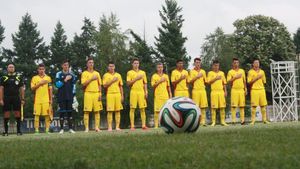 EXCLUSIV | Dezvăluiri din interior despre naționala sub 17 ani. Cum s-a debarasat Vintilă de jucătorii lui Răducioiu și pe cine a mai pus Kovac să-i care costumul și bagajul