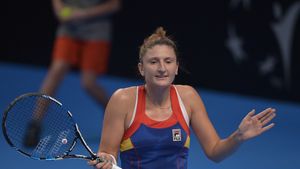 "Simțeam că dau în minge, dar nu se ducea așa cum voiam eu!" Explicațiile Irinei Begu după înfrângerea cu Mertens