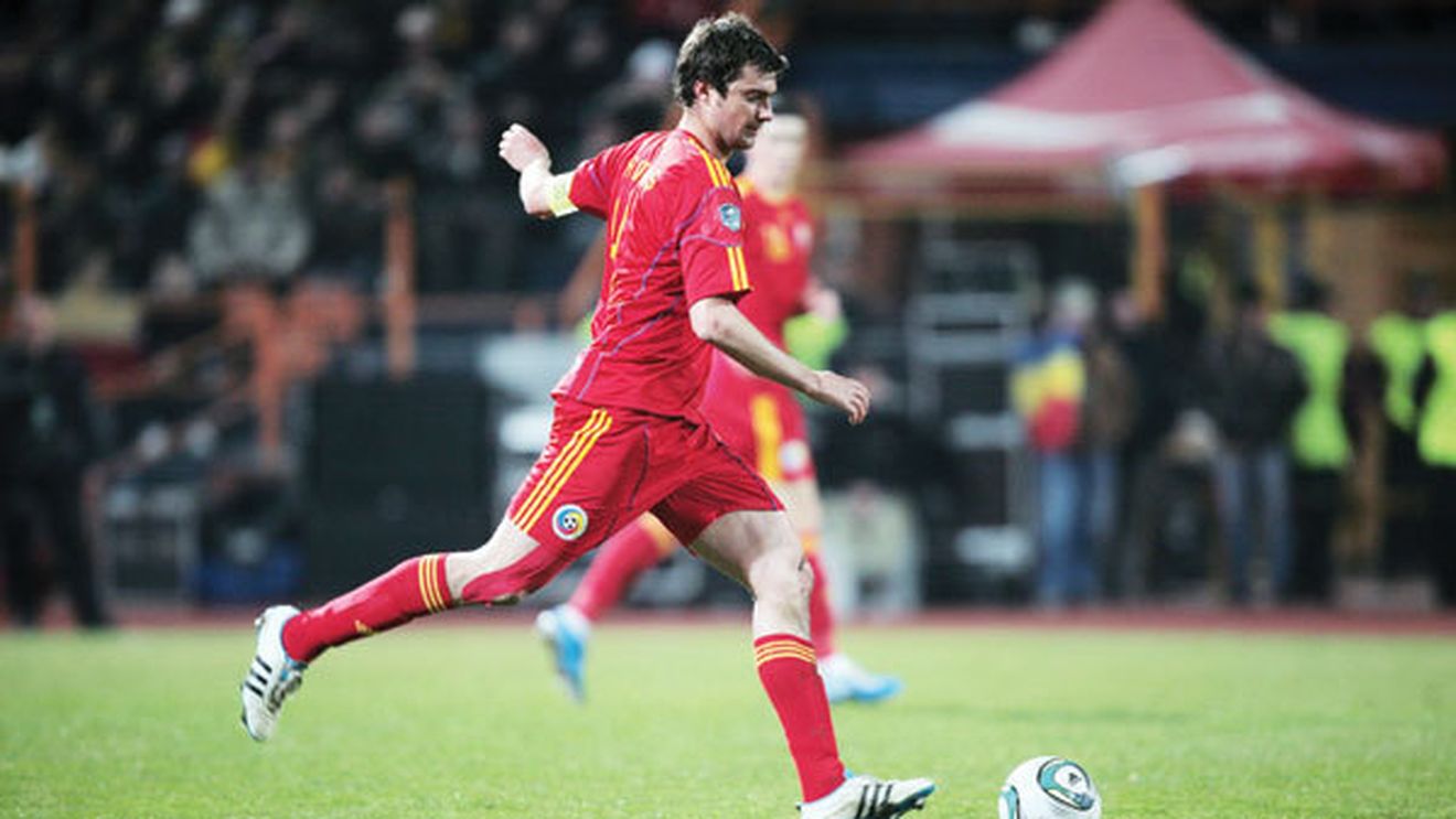 Țepuit de Pițurcă!** Tamaș a pierdut șansa de a juca titular la WBA din cauza strategiei selecționerului! Cum s-a ajuns în această situație