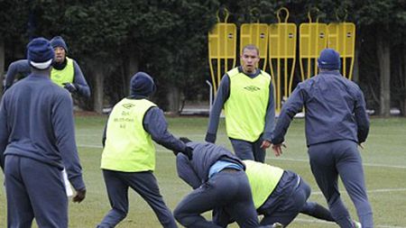 FOTO Fight Club II!** Kolo Toure și Adebayor s-au luat la bătaie