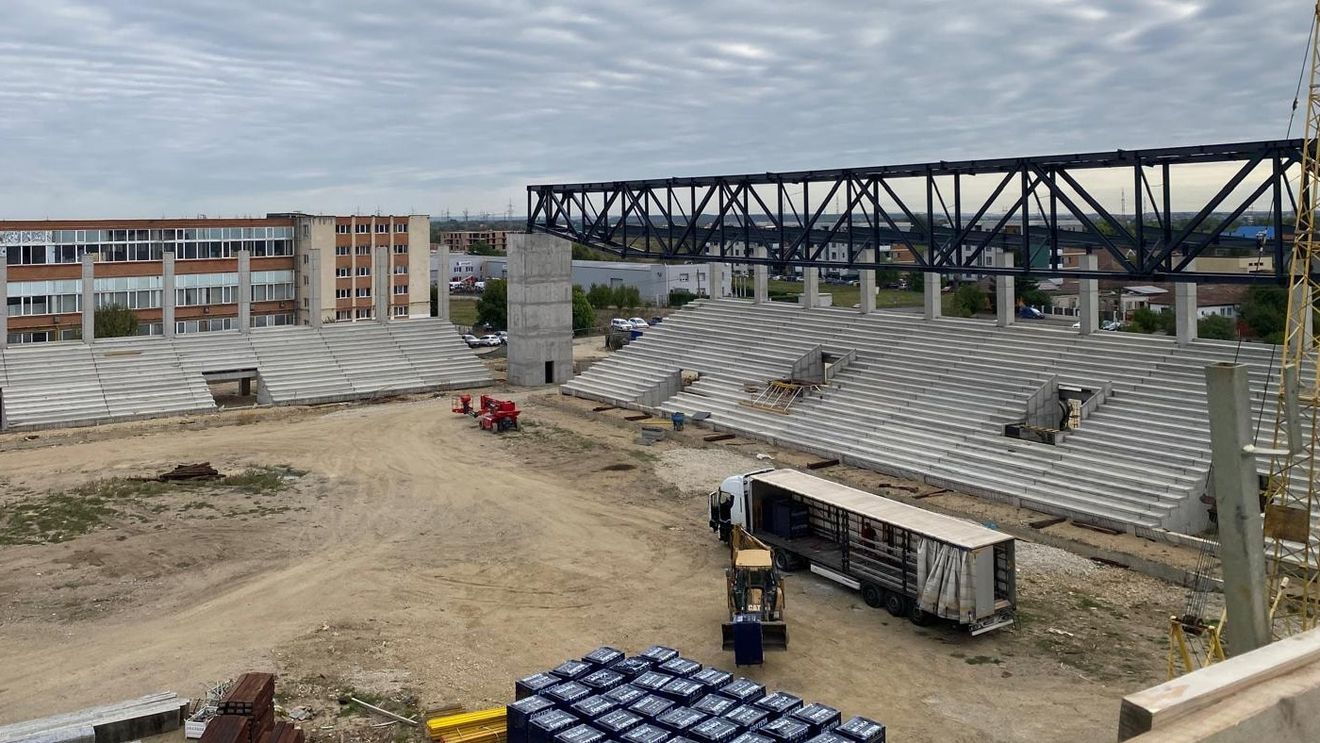 Stadionul Lego aduce un suflu nou în orașul istoric al României, iar investiția de 23.000.000 de euro e gata să fie inaugurate în 2026: „E emulație!”