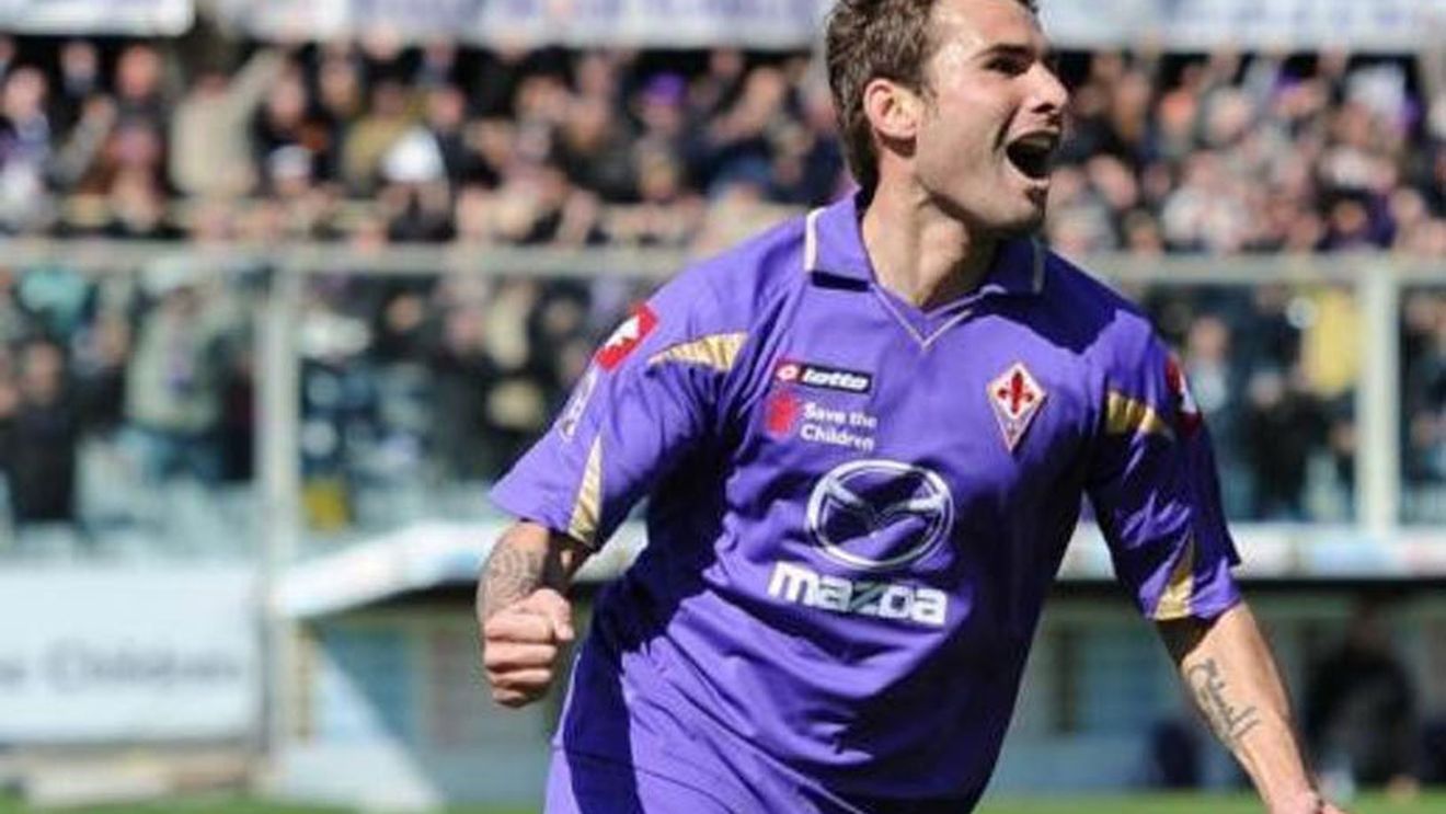 Unul dintre foștii colegi ai lui Mutu  de la Fiorentina: "Este nebun, dar pe teren e un mare jucător. Este cel mai bun fotbalist alături de care am jucat la Fiorentina" 