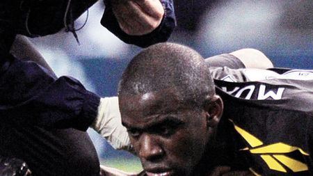 MIRACOL: Muamba vorbește!** Jucătorul lui Bolton a reușit să articuleze câteva cuvinte 

