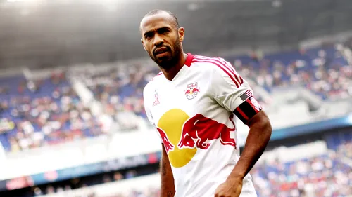 Thierry Henry revine în antrenorat, la trei luni după ce a fost demis de Monaco. Francezul va pregăti un fotbalist român