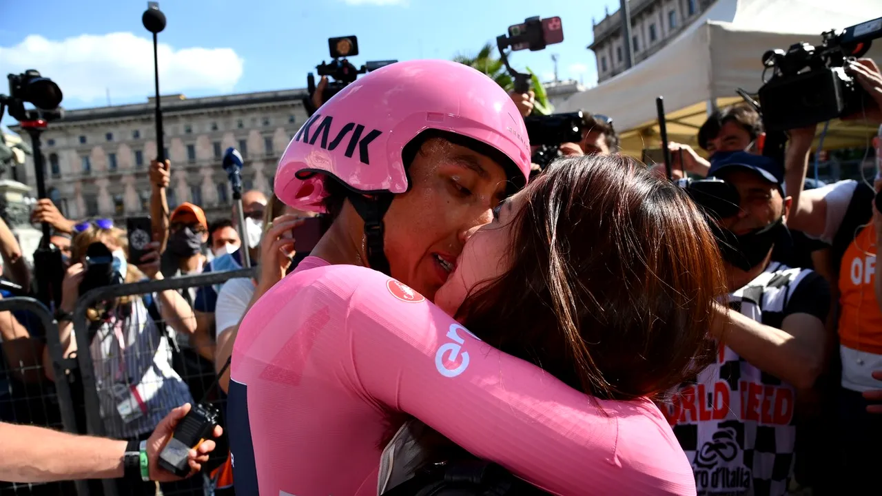 Egan Bernal a câștigat Giro 2021! Cine s-a impus în ultima etapă și clasamentele finale din Turul Italiei. Ineos, la înălțime