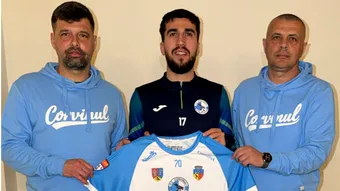 Ronaldo Deaconu s-a destăinuit după ce a semnat cu Corvinul Hunedoara. De ce a ales liderul Ligii 2