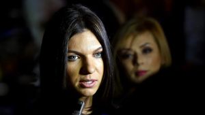 Simona Halep, mai neliniștită ca niciodată! Unde s-a izolat după ce organizatorii de la Australian Open i-au dat interzis pe tabloul principal | FOTO