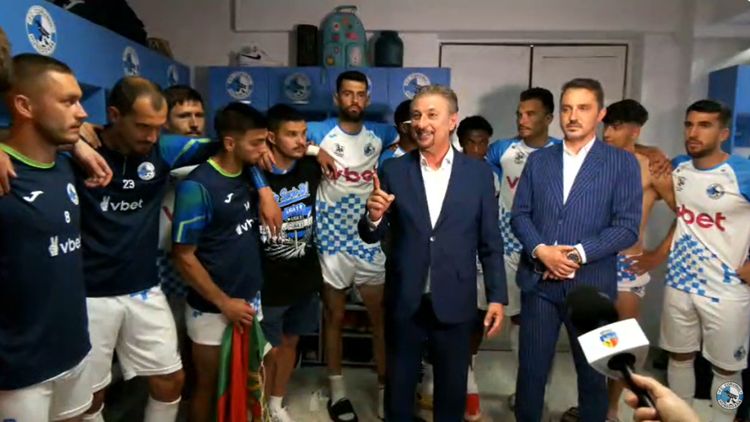 Doi dintre inițiatorii proiectului Corvinul au vorbit despre Mircea Lucescu după promovarea în prima ligă: ”M-a pus să-i fac o promisiune chiar la meciul cu Voluntariul”
