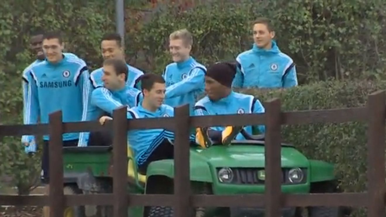 Drogba, pericol public. Obi Mikel a sărit din mașină când a văzut de ce e în stare ivorianul